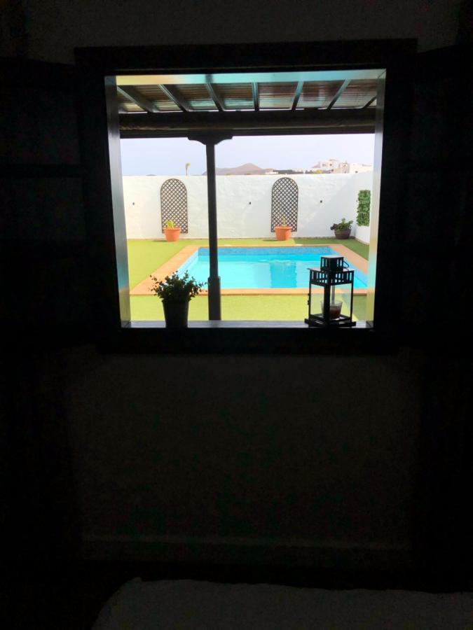 Villa Miriam Tinajo Bagian luar foto